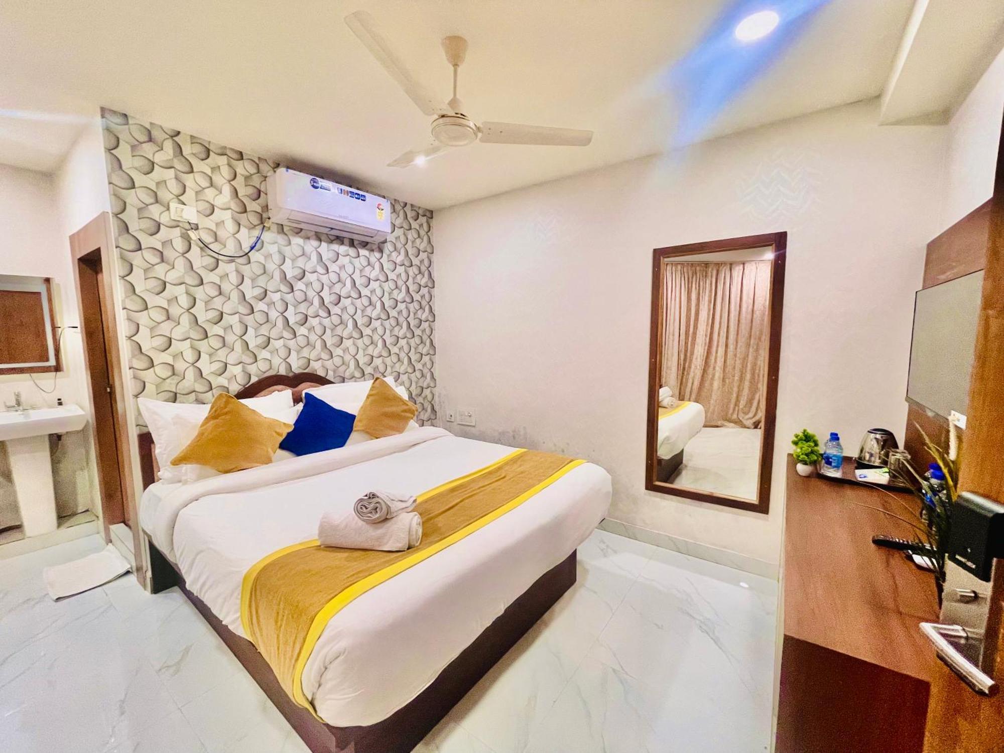 Hotel Eagle Grand Hyderabad Airport Zone Shamshabad Exterior photo