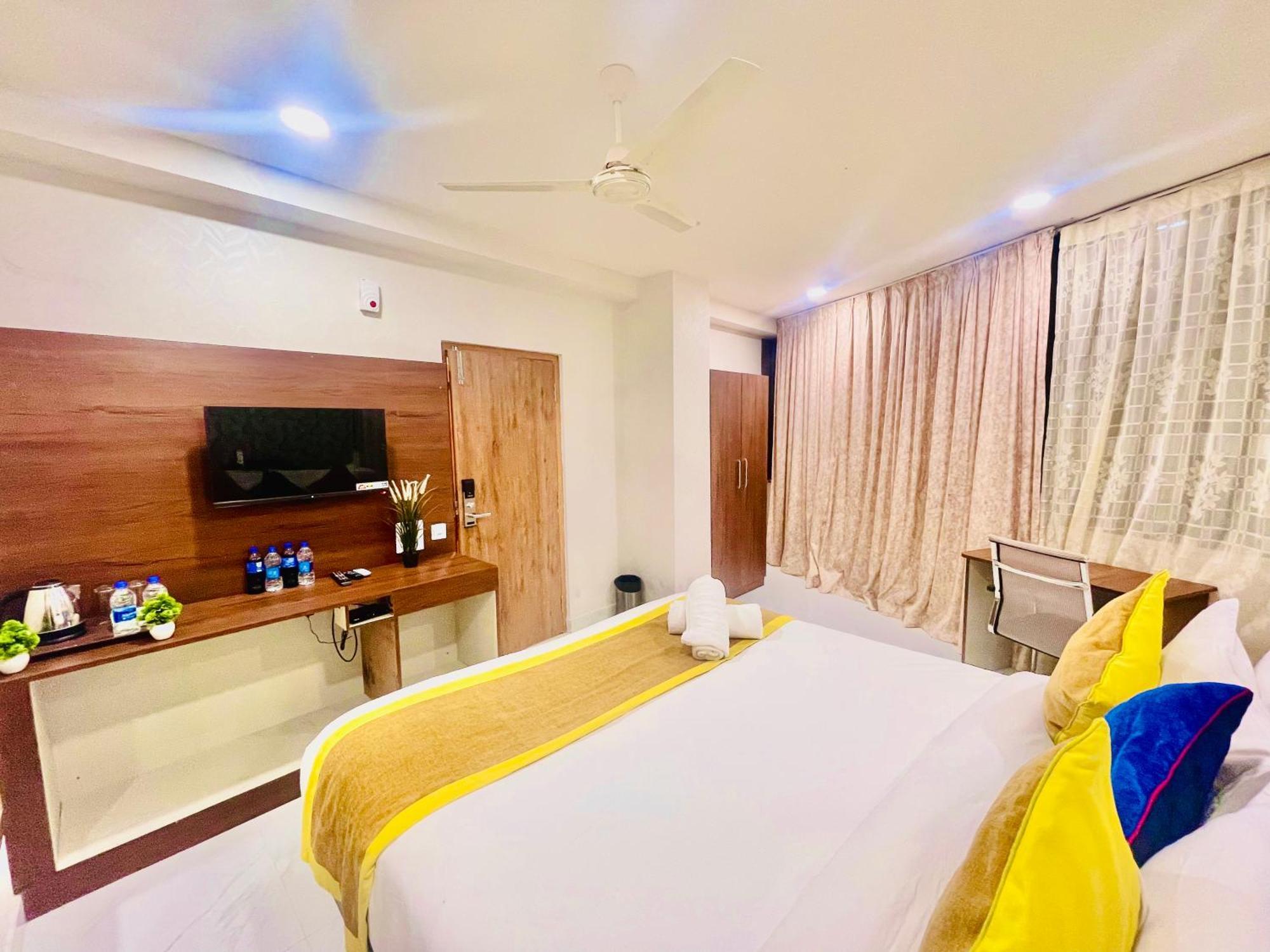 Hotel Eagle Grand Hyderabad Airport Zone Shamshabad Exterior photo