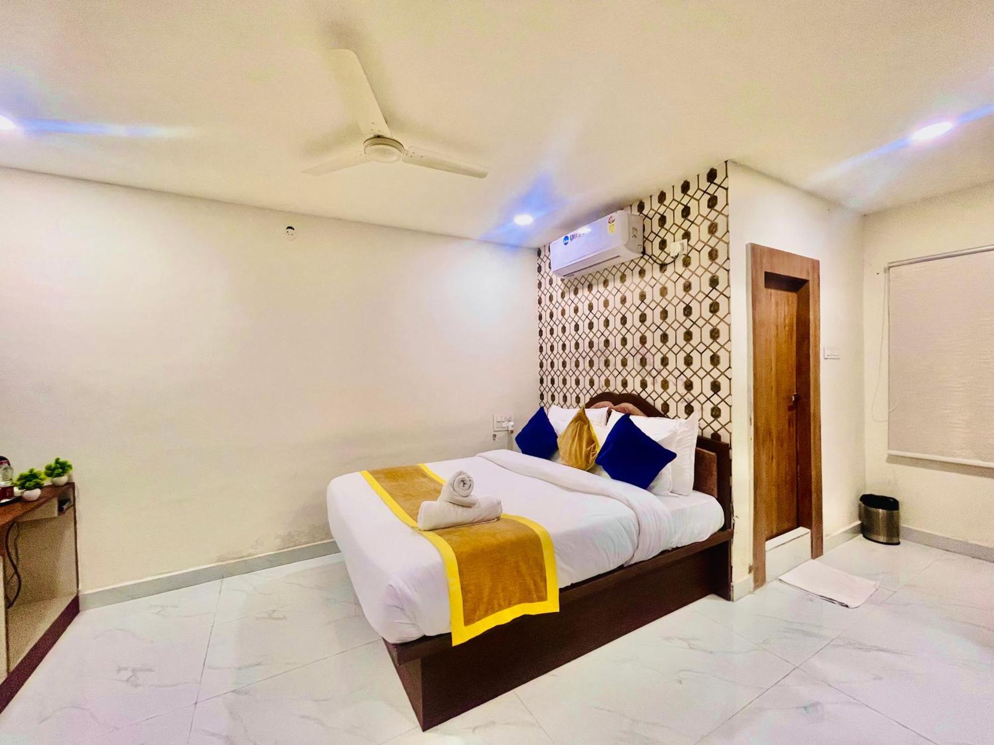 Hotel Eagle Grand Hyderabad Airport Zone Shamshabad Exterior photo