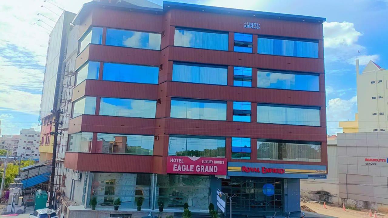 Hotel Eagle Grand Hyderabad Airport Zone Shamshabad Exterior photo